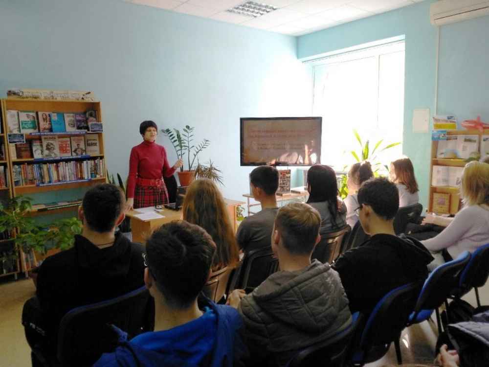 Усть-лабинским школьникам и студентам напомнили о правах, обязанностях и законах