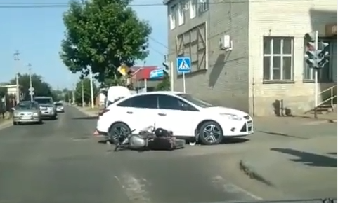 Разыскиваются свидетели ДТП с участием мотоциклиста в Усть-Лабинске