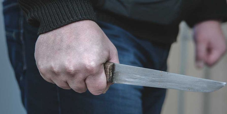 Разбойное нападение на женщину произошло в Усть-Лабинском районе