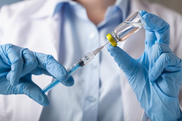 На Кубани введена обязательная вакцинация от COVID-19 для "общественников"