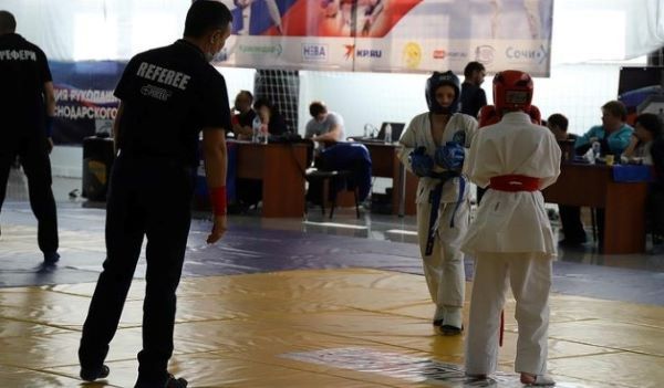 В Усть-Лабинске проходят краевые соревнования по рукопашному бою