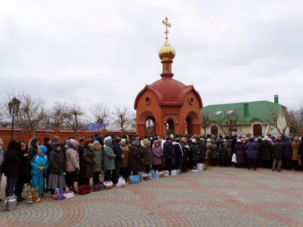 В Усть-Лабинске отменили Крещенские купания и Крестный ход