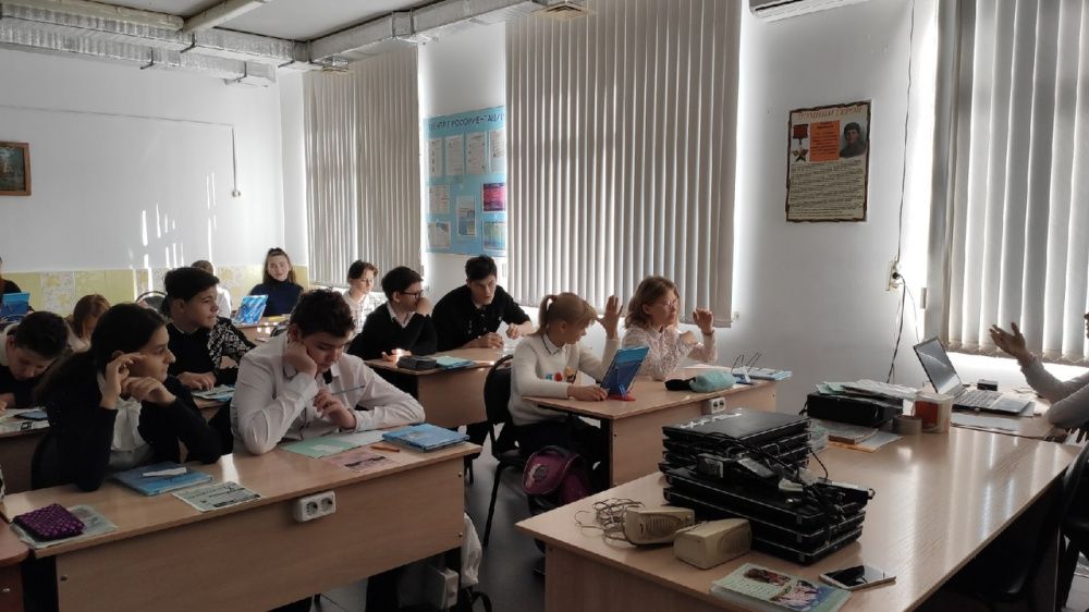 Скажи нет курению: усть-лабинские волонтеры провели антитабачную акцию