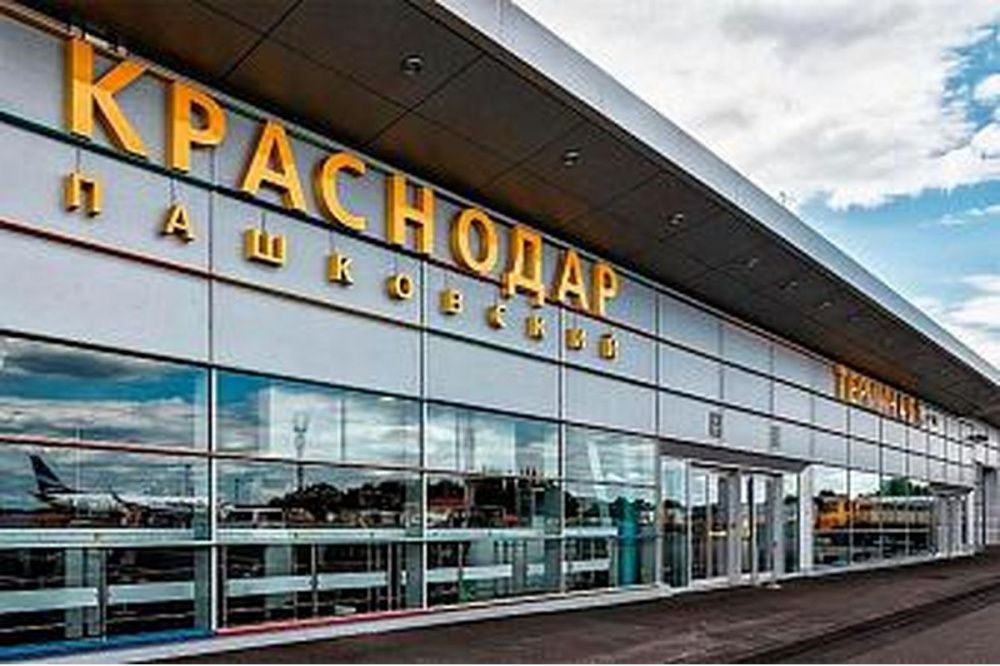 Усть-лабинские лицеисты побывали на экскурсии в аэропорту Краснодара