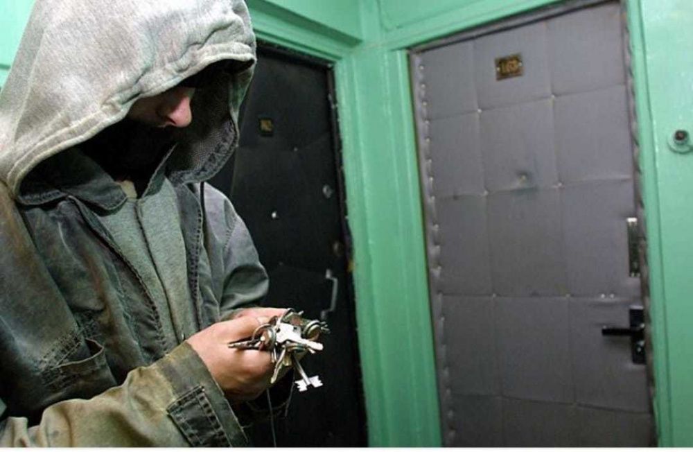 Вор из Кропоткина попался полицейским на месте преступления