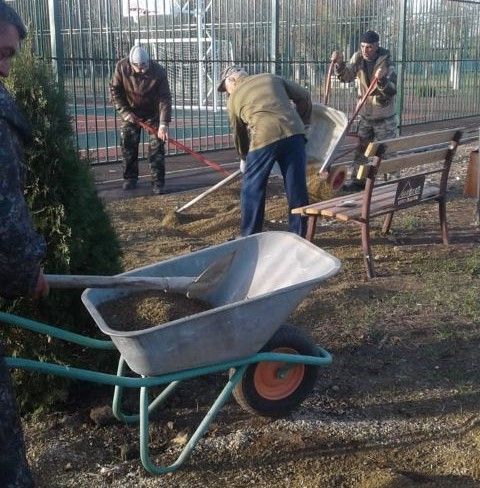 Фонд «Вольное Дело» помог жителям Восточной с благоустройством территории