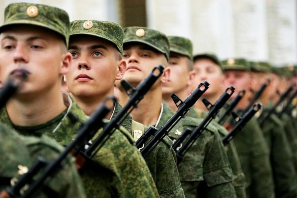В России не собираются отменять обязательный призыв в армию