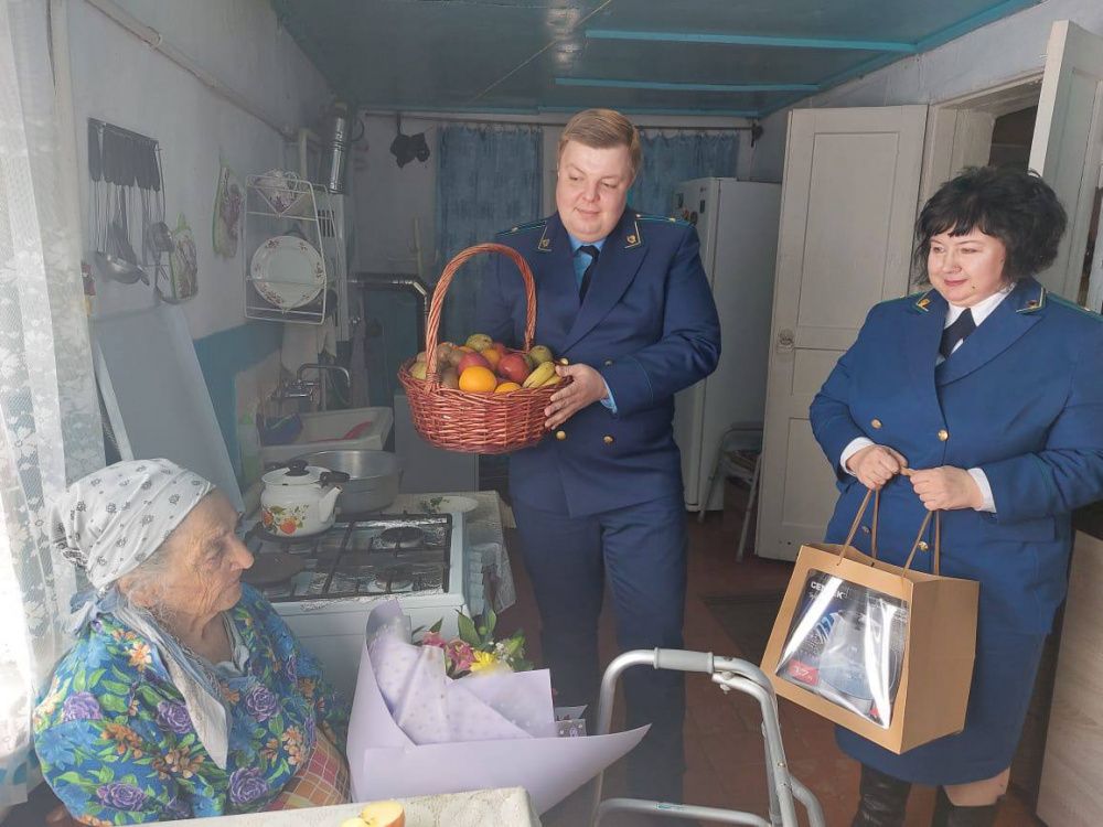 Жительнице Усть-Лабинского района Марго Айропетовне Севиян исполнилось 100 лет