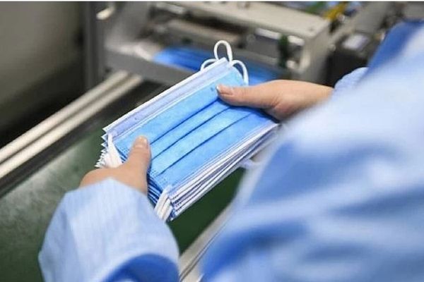 Более половины пассажиров общественного транспорта в Краснодарском крае не пользуются масками