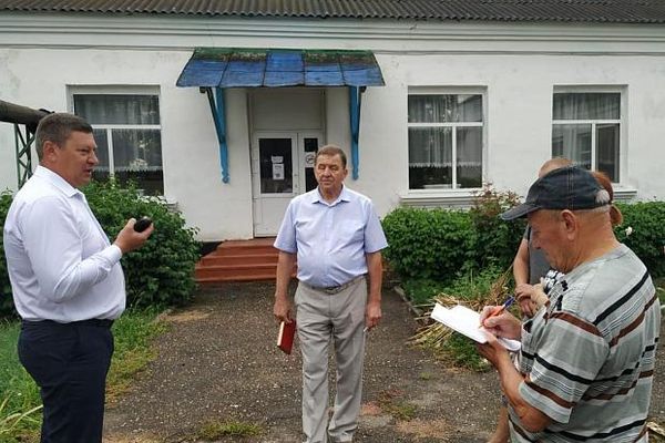 Сергей Запорожский провел рабочую встречу в Двубратском