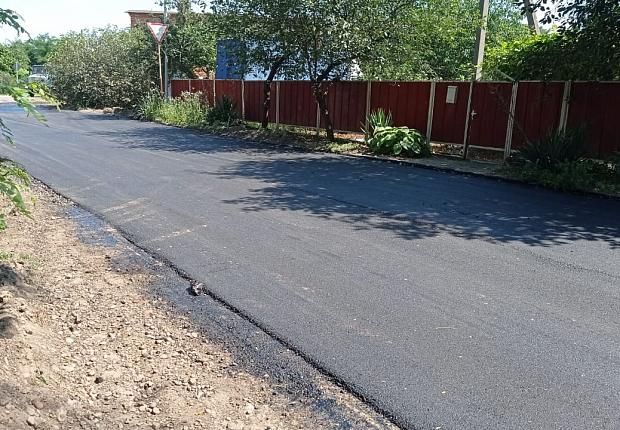В Вимовце приступили к асфальтированию дорог и тротуаров