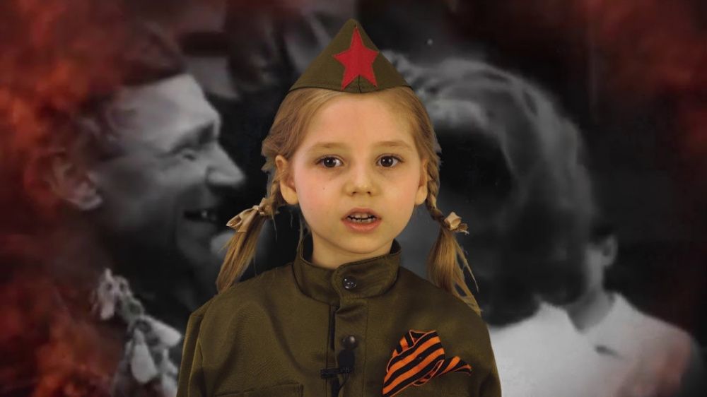 Патриотическую акцию среди устьлабинцев запустили в районном Доме культуры