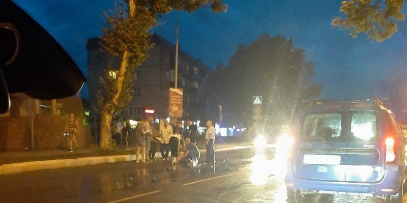 В ЦЕНТРЕ УСТЬ-ЛАБИНСКА СБИЛИ ДЕВОЧКУ