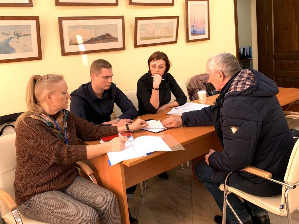 Усть-лабинские депутаты «Команды Дела» провели личные приемы граждан