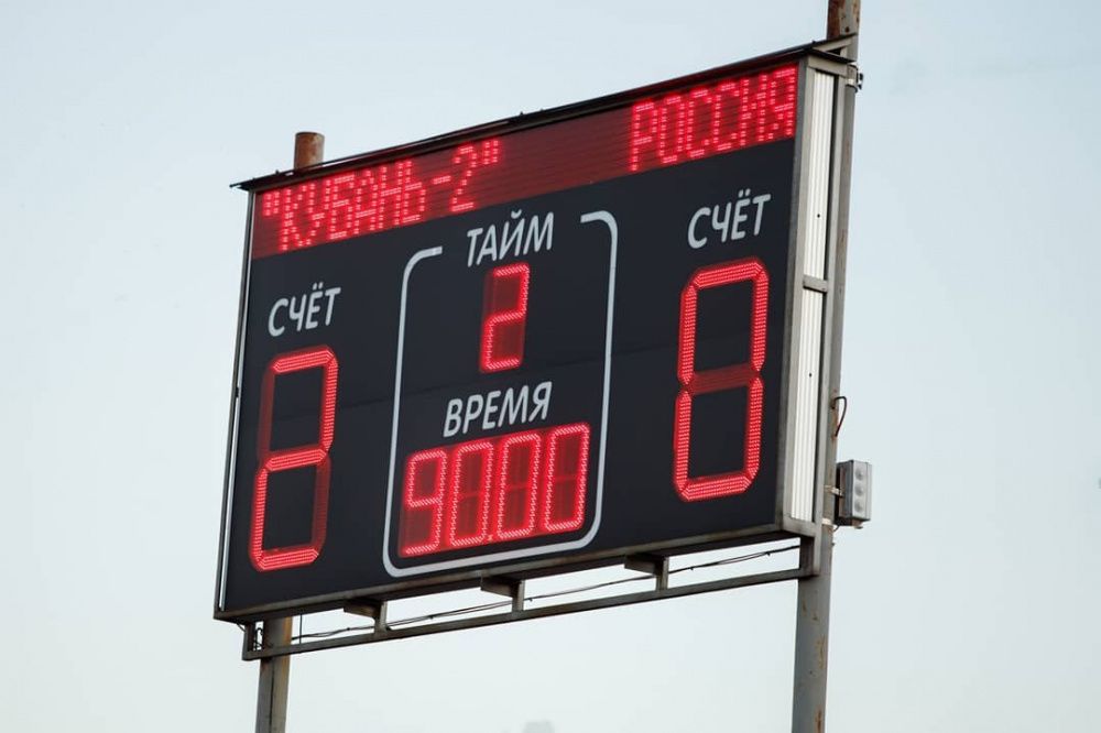 За звание чемпионов Усть-Лабинского района по футболу поборются «Кубань-2» и «Нива»