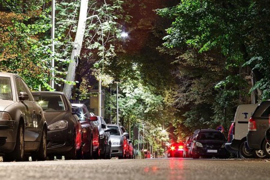 Больше половины автомобилистов Краснодарского края испытывают проблемы с парковкой