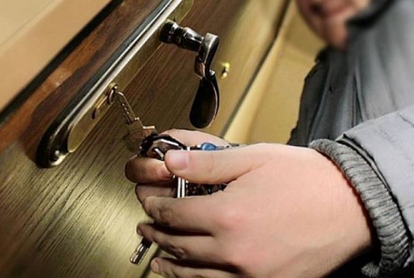 В Усть-Лабинске сотрудник обокрал работодателя