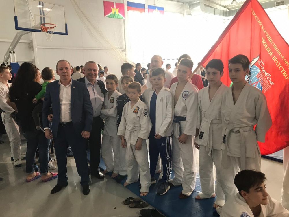 Усть-лабинские «рукопашники» - победители краевого турнира