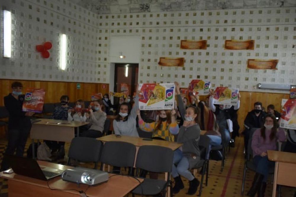 Мероприятие «Твое будущее – твой выбор» организовали полицейские в Усть-Лабинском колледже