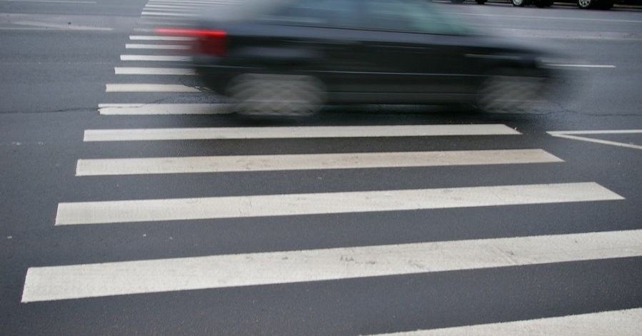 В Усть-Лабинском районе мужчина сбил ребенка на пешеходном переходе