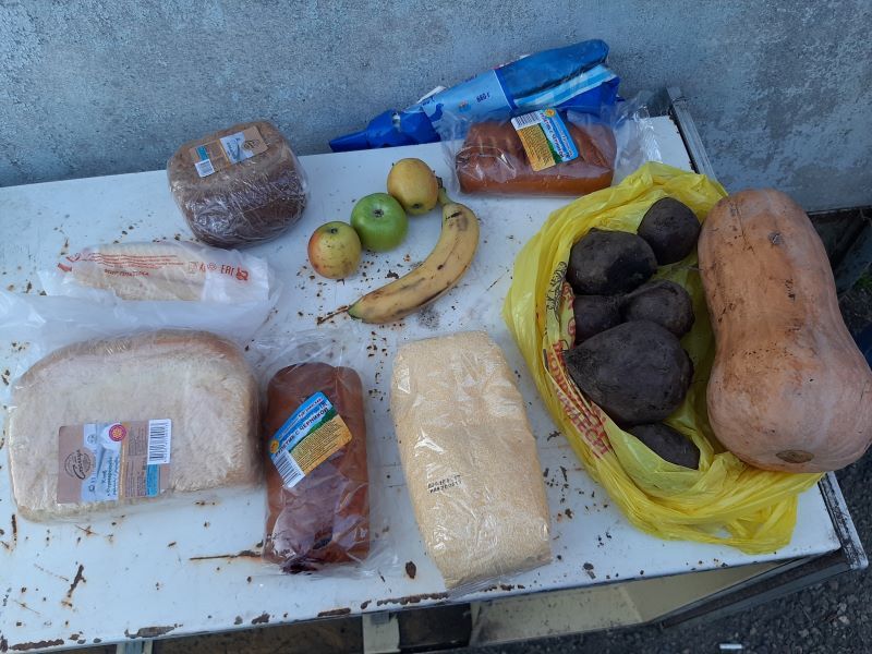 Усть-Лабинскому фронтовику привезли «продуктовый набор» из гнилья и просрочки
