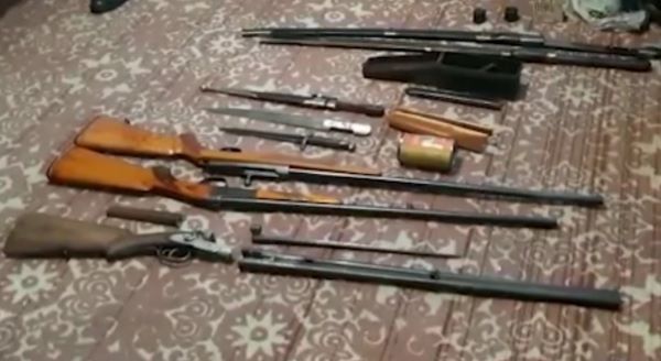 Житель Усть-Лабинска хранил дома арсенал оружия