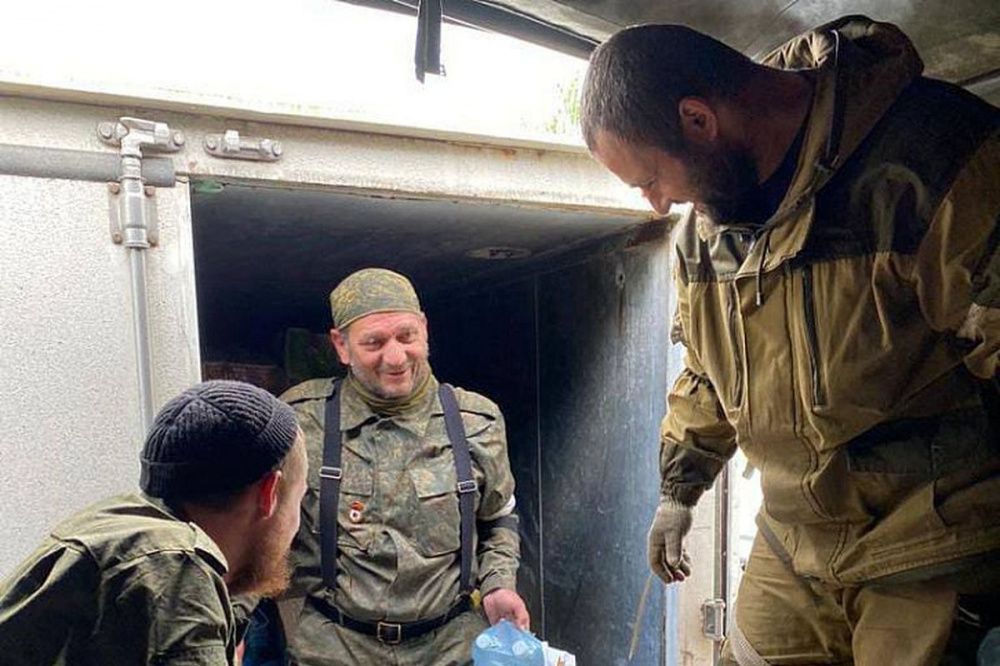 Атаман Кубанского казачьего войска доставил гуманитарный груз в Донецкую народную республику