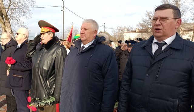 к великие гимн.jpg