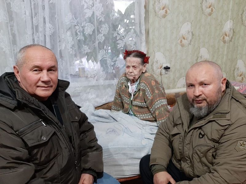 Усть-лабинские ветераны боевых действий побывали в гостях у Евгении Руденя-Лавушкиной Усть-лабинские ветераны боевых действий побывали в гостях у Евгении Руденя-Лавушкиной
