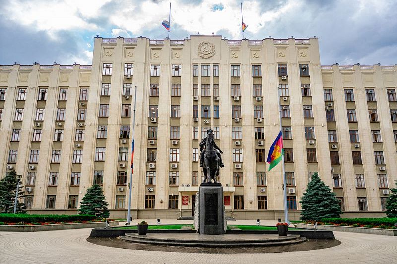 7 с половиной тысяч вопросов для Вениамина Кондратьева 7 с половиной тысяч вопросов для Вениамина Кондратьева