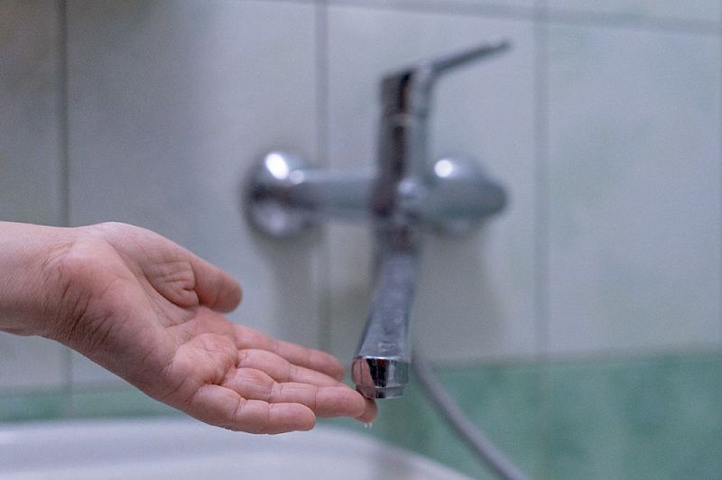 В Усть-Лабинске из-за аварии без горячей воды остались жители трех улиц В Усть-Лабинске из-за аварии без горячей воды остались жители трех улиц