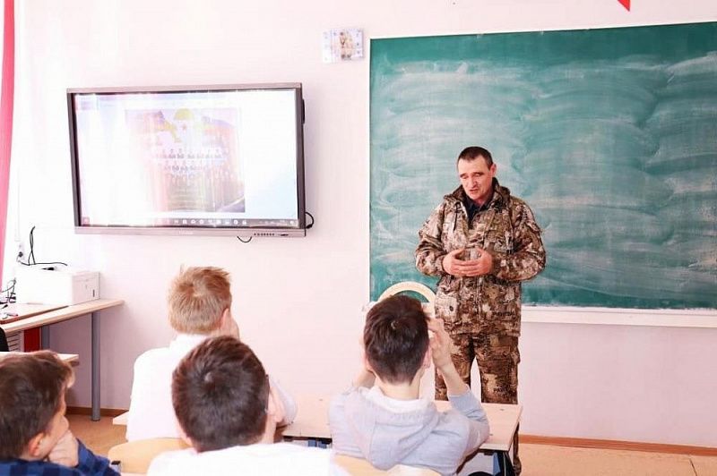 Устьлабинцы вспомнили о подвиге шестой роты Устьлабинцы вспомнили о подвиге шестой роты
