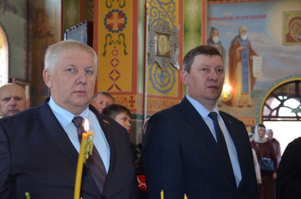 В.А. Зюзин и С.А. Запорождский на встрече с Владыкой Игнатием.jpg