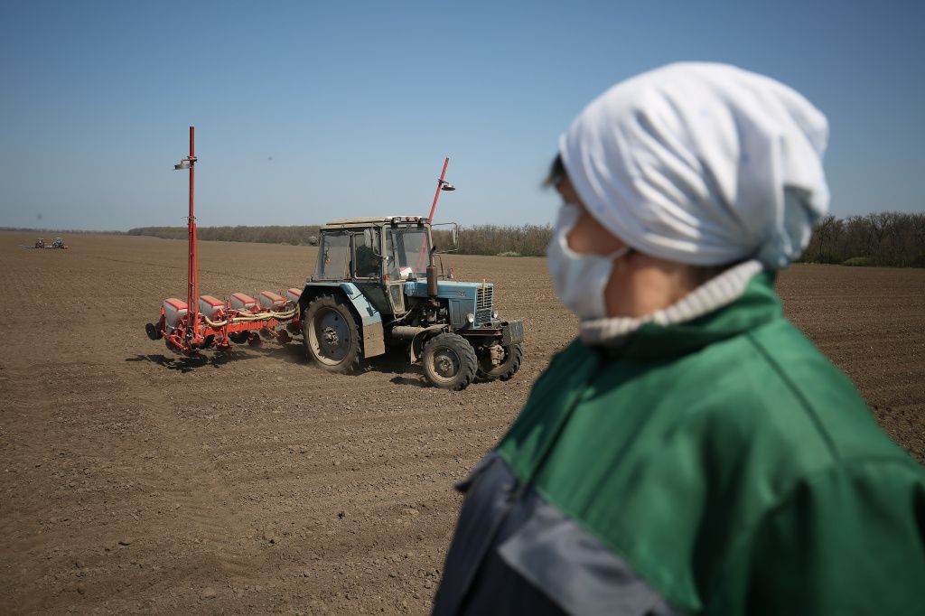 Сев проходит качественно