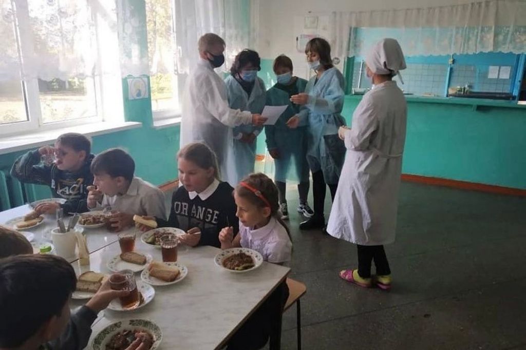 Проверка школьных столовых в Усть-Лабинском районе.