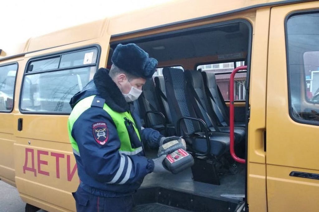 Техническое состояние транспорта проверили в Усть-Лабинском районе.