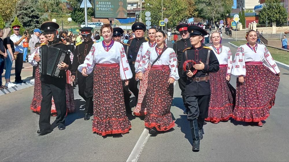 шествие3.jpg