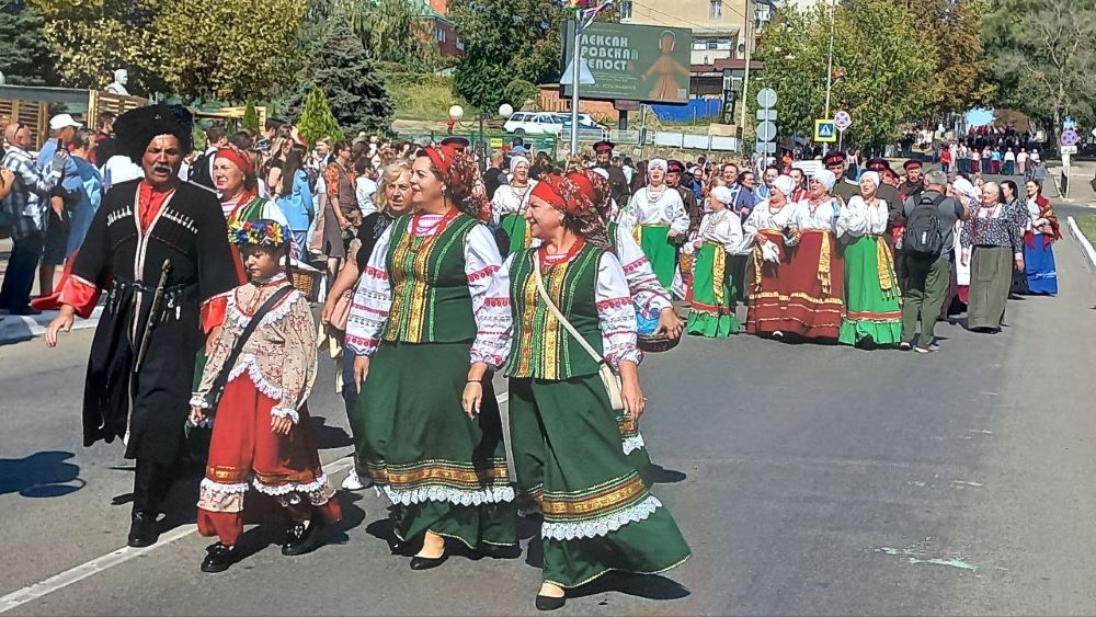 шествие2.jpg