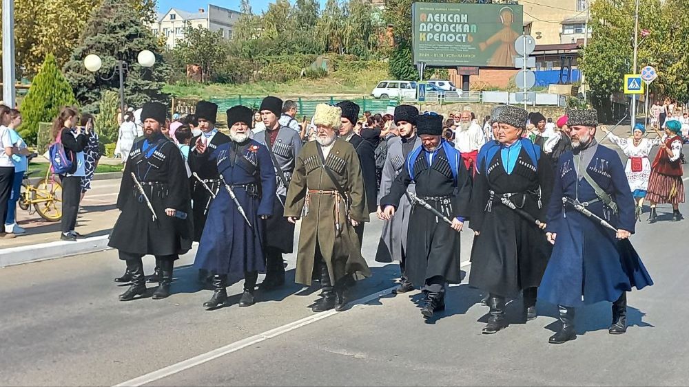шествие5.jpg