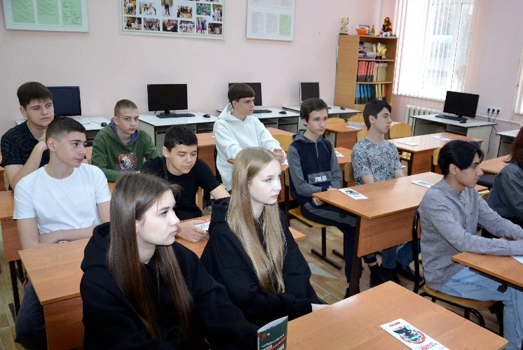 гости Дня открытых дверей в УСПК