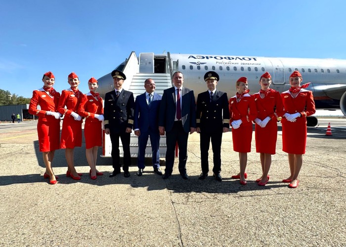 Экипаж самолёта и руководители