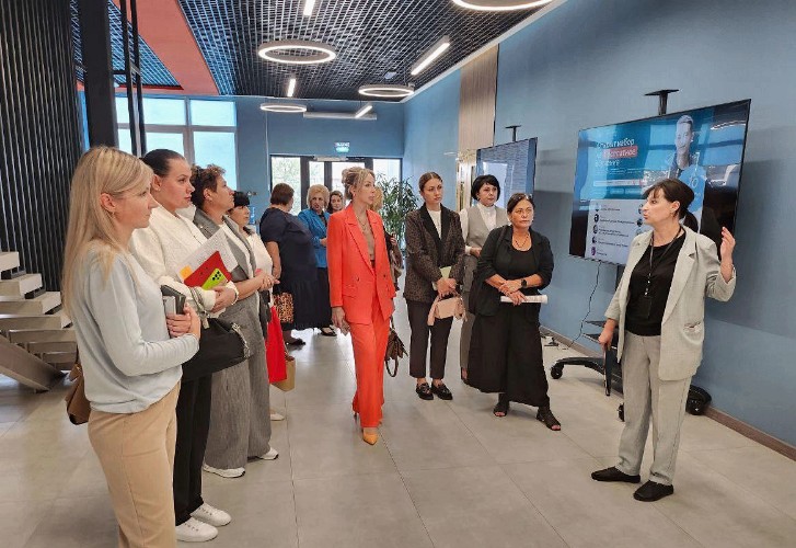 гости в Центре цифровизации на День программиста