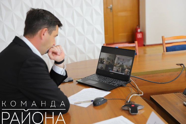 Глава Усть-Лабинского района Станислав Гайнюченко