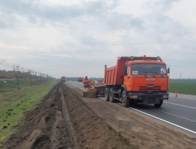 Самосвал «КАМАЗ»
