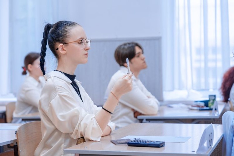 Ученики в школе