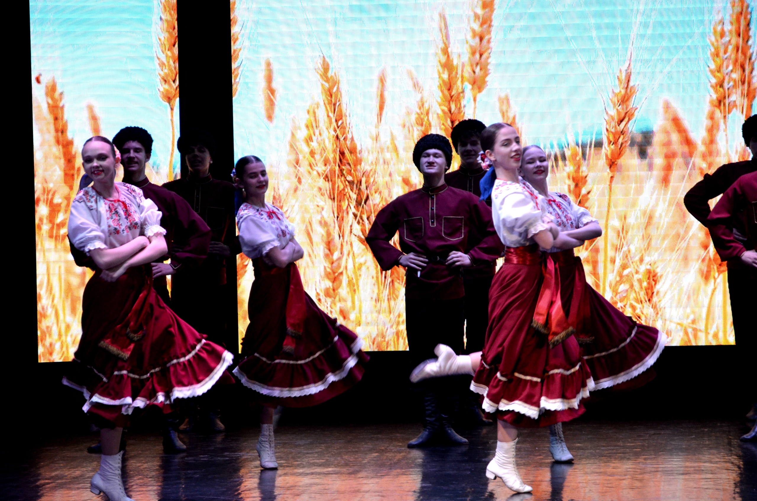 хореографический ансамбль "Ковылёк"